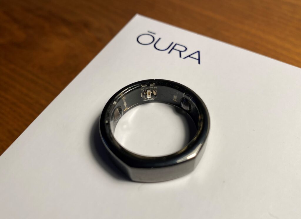 the oura ring and box